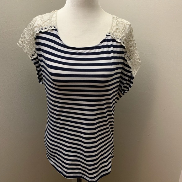 Crochet Lace Sleeve Stripe Top - Picture 2 of 10